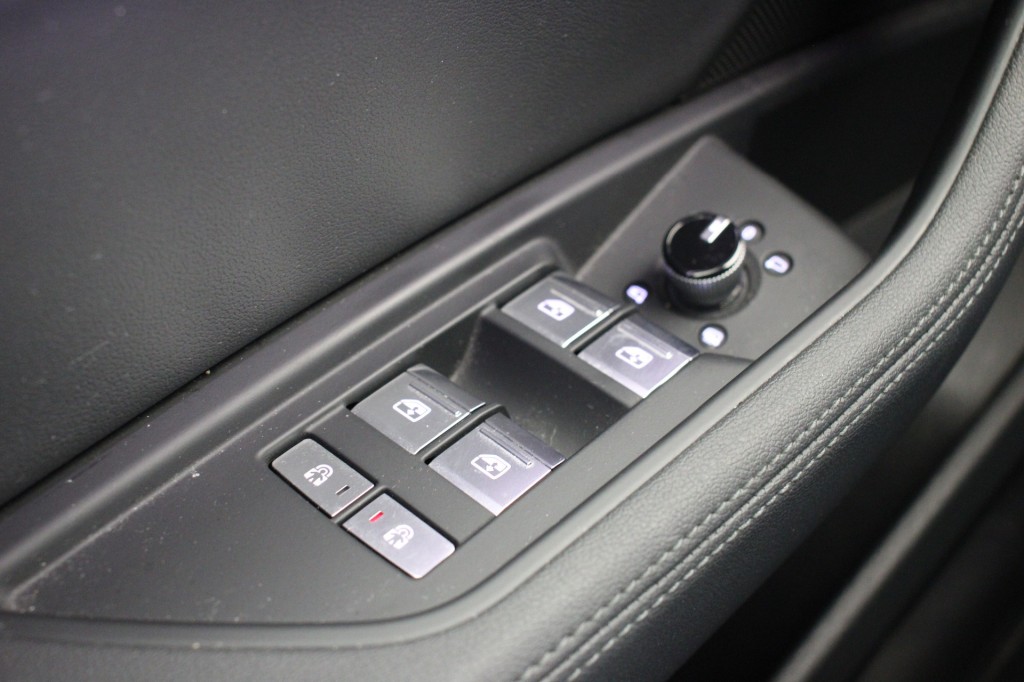 AUDI-E-TRON-50 quattro Launch edition plus 71 kWh - Leer, SOH 89%