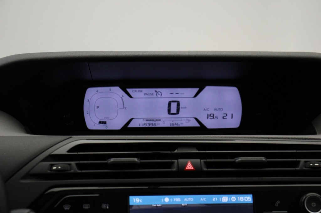 CITROEN-SPACETOURER-1.2 PureTech Selection Automaat - Carplay, Cruise, Trekhaak