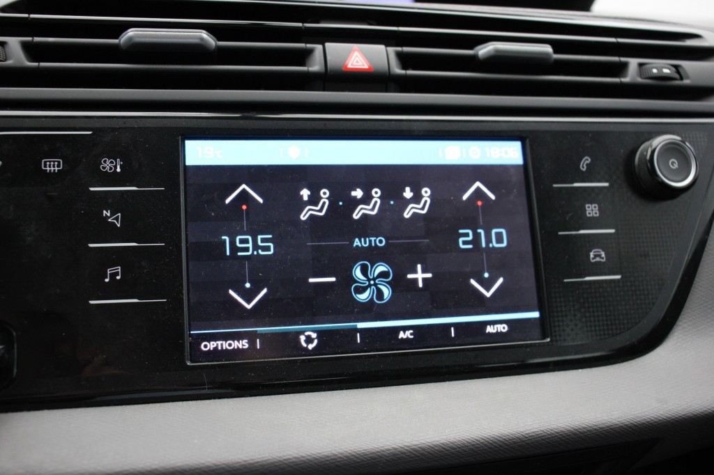CITROEN-SPACETOURER-1.2 PureTech Selection Automaat - Carplay, Cruise, Trekhaak