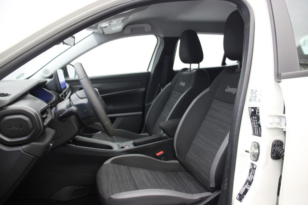 JEEP-AVENGER-Longitude 54 kWh - Carplay, Cruise, Digitaal Cockpit