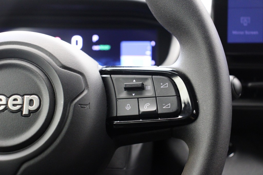 JEEP-AVENGER-Longitude 54 kWh - Carplay, Cruise, Digitaal Cockpit