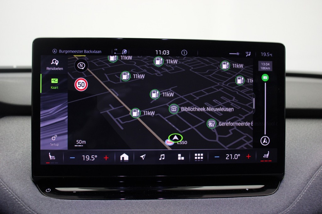 SKODA-ENYAQ-60 - Carplay, Stoelverwaming, Cruise, SOH 93%