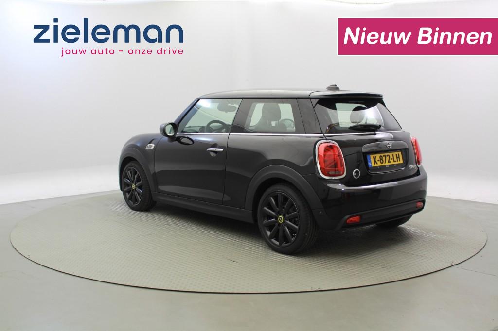 MINI-MINI ELECTRIC-Essential 33 kWh - Half Leer, Cruise, Navi, Stoelverw. SOH 96%