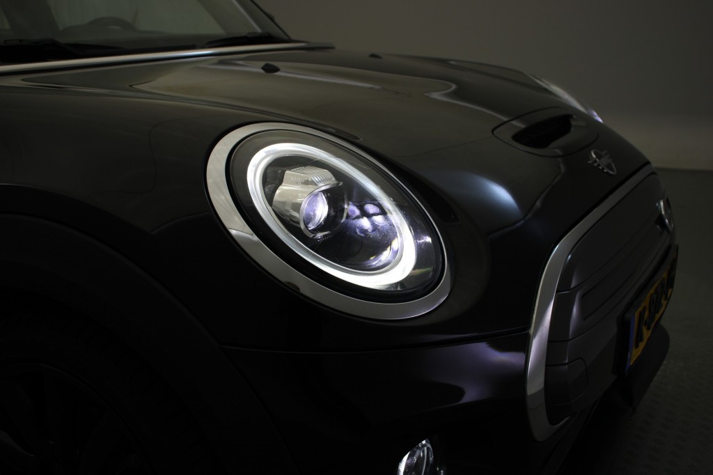 MINI-MINI ELECTRIC-Essential 33 kWh - Half Leer, Cruise, Navi, Stoelverw. SOH 96%