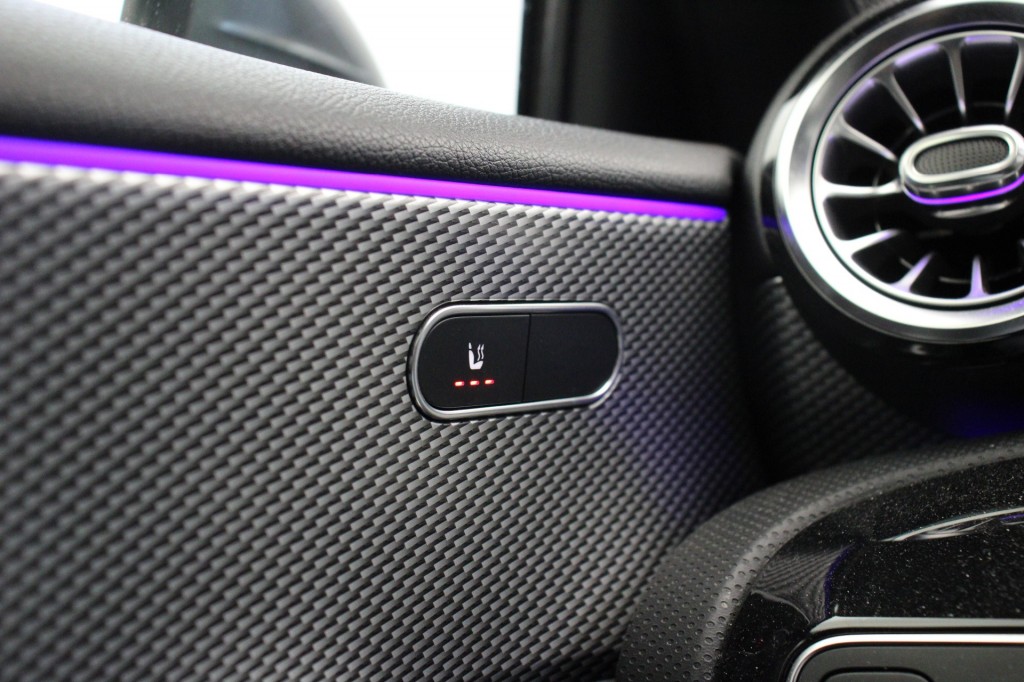 MERCEDES-BENZ-A-KLASSE-Sedan 250e Plug In Business Solution Luxury Limited Automaat