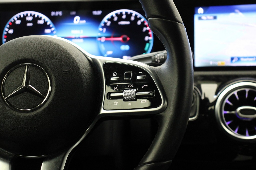 MERCEDES-BENZ-A-KLASSE-Sedan 250e Plug In Business Solution Luxury Limited Automaat