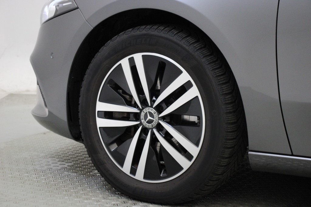 MERCEDES-BENZ-A-KLASSE-Sedan 250e Plug In Business Solution Luxury Limited Automaat