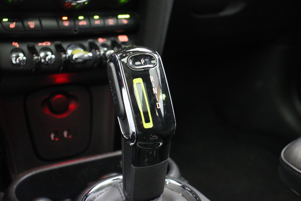 MINI-MINI ELECTRIC-Yours 33 kWh - Panorama, Leer, Carplay, Stoelverw. SOH 95%