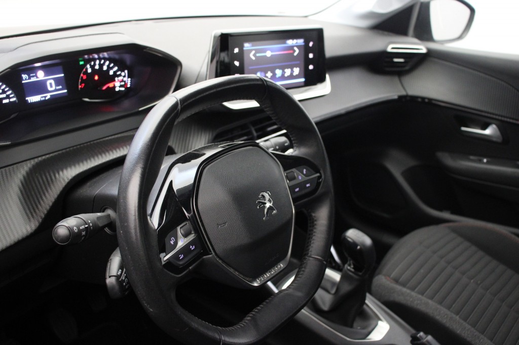 PEUGEOT-208-1.2 PureTech Active - Carplay, Navi, Cruise
