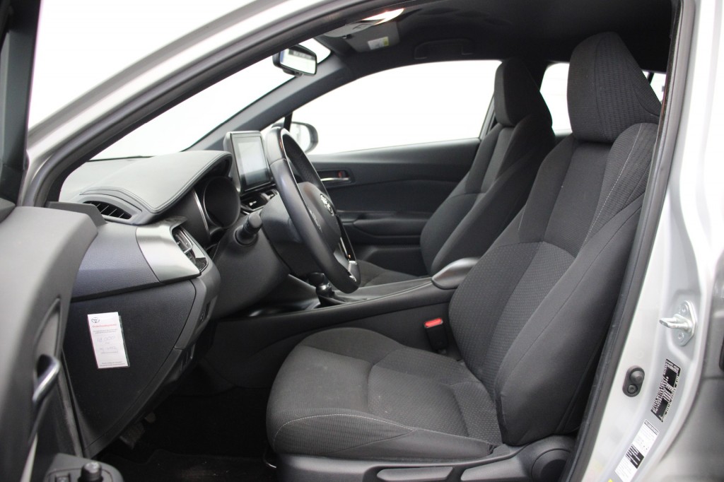 TOYOTA-C-HR-1.8 Hybrid Dynamic Automaat - Navi, Camera, Clima