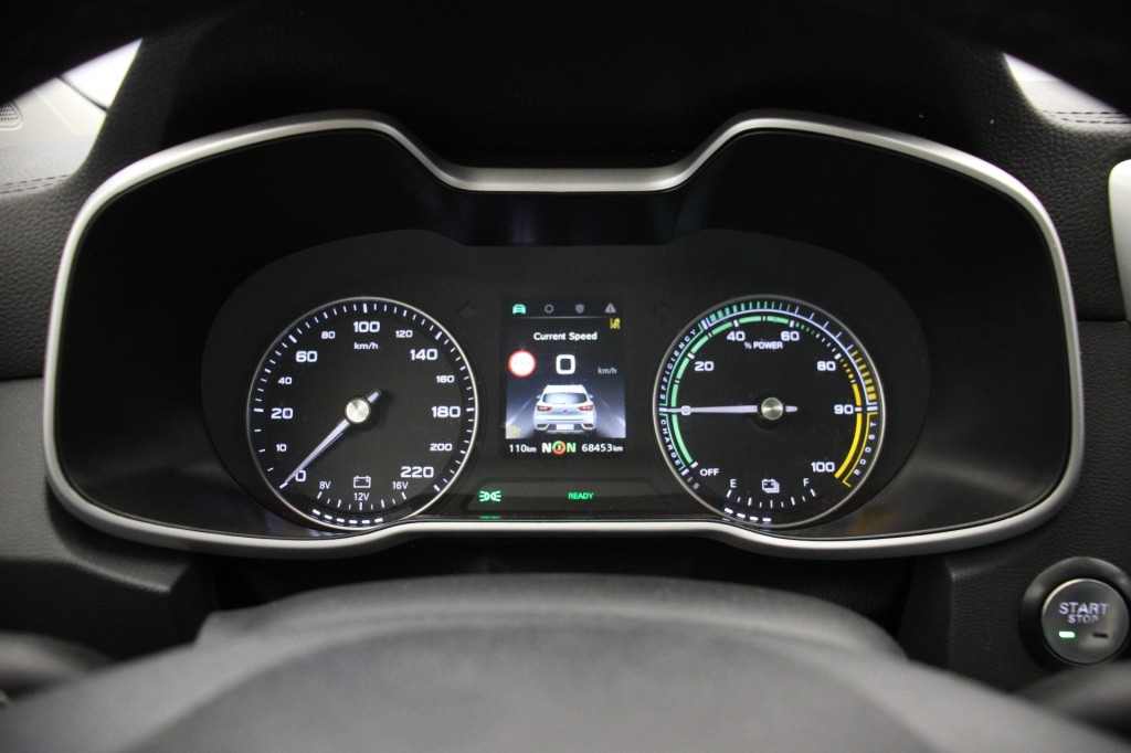 MG-ZS-EV Luxury 45 kWh - Carplay, Panorama, Leer, Stoelverw.