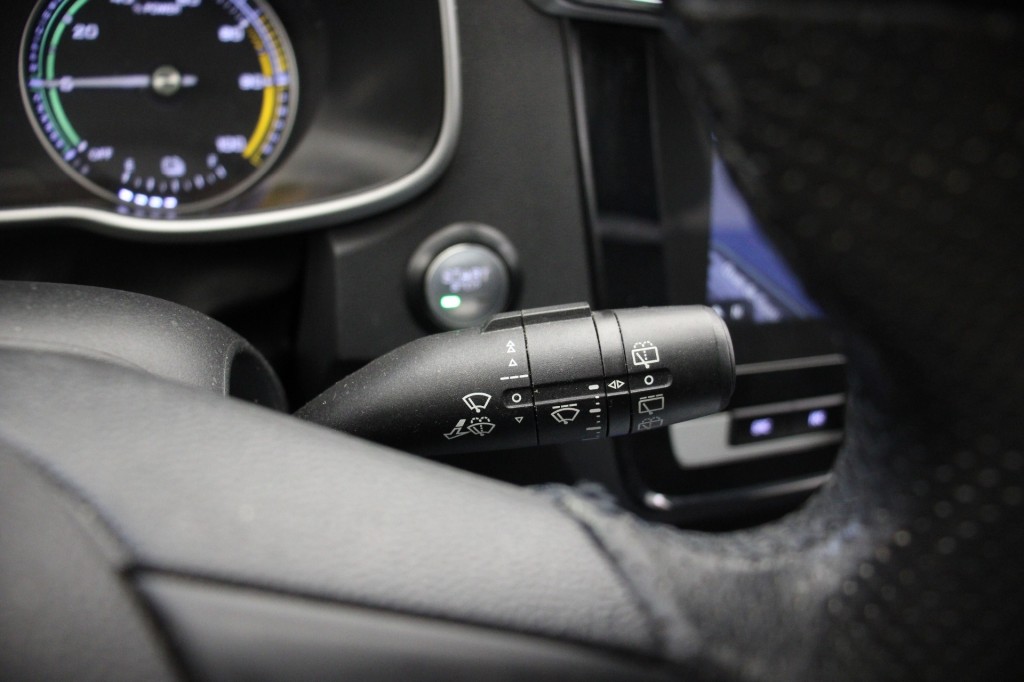 MG-ZS-EV Luxury 45 kWh - Carplay, Panorama, Leer, Stoelverw.