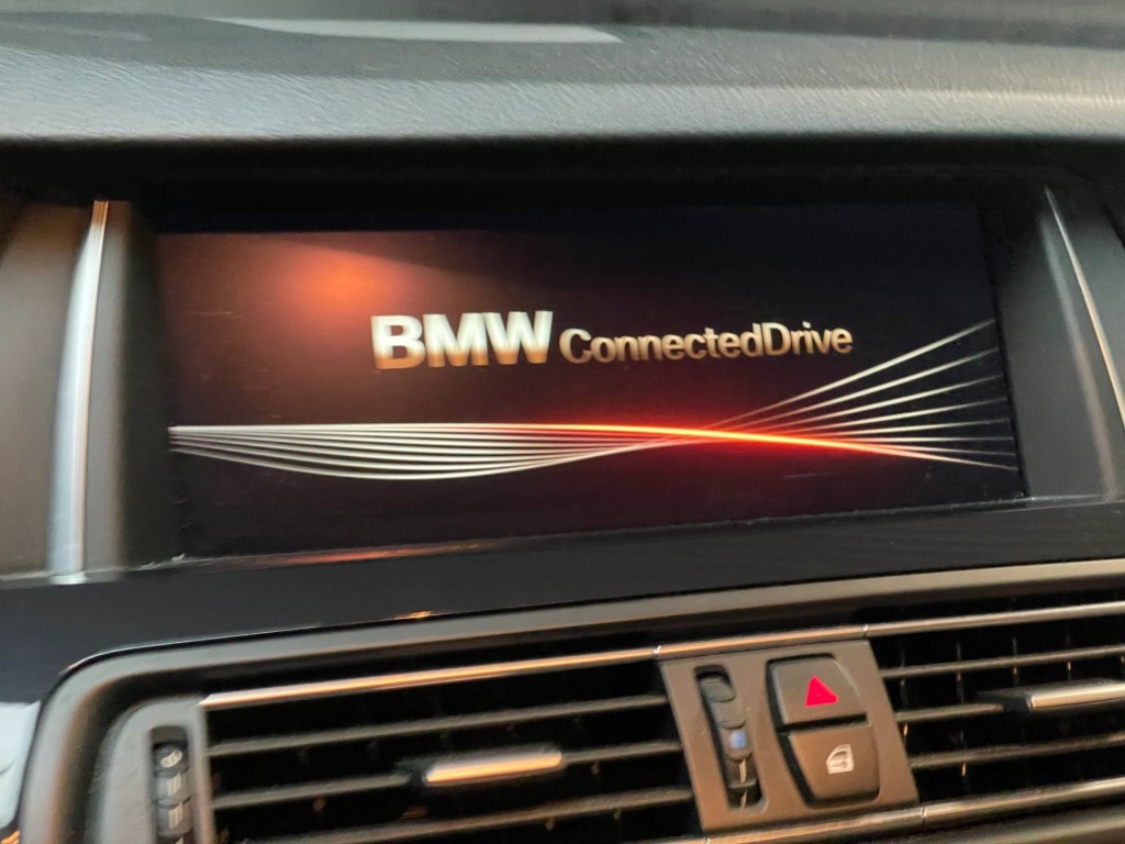 BMW-5-SERIE-520i Executive/key-less/navi professional/nap/Dealer onderhouden