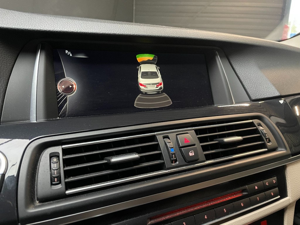 BMW-5-SERIE-520i Executive/key-less/navi professional/nap/Dealer onderhouden