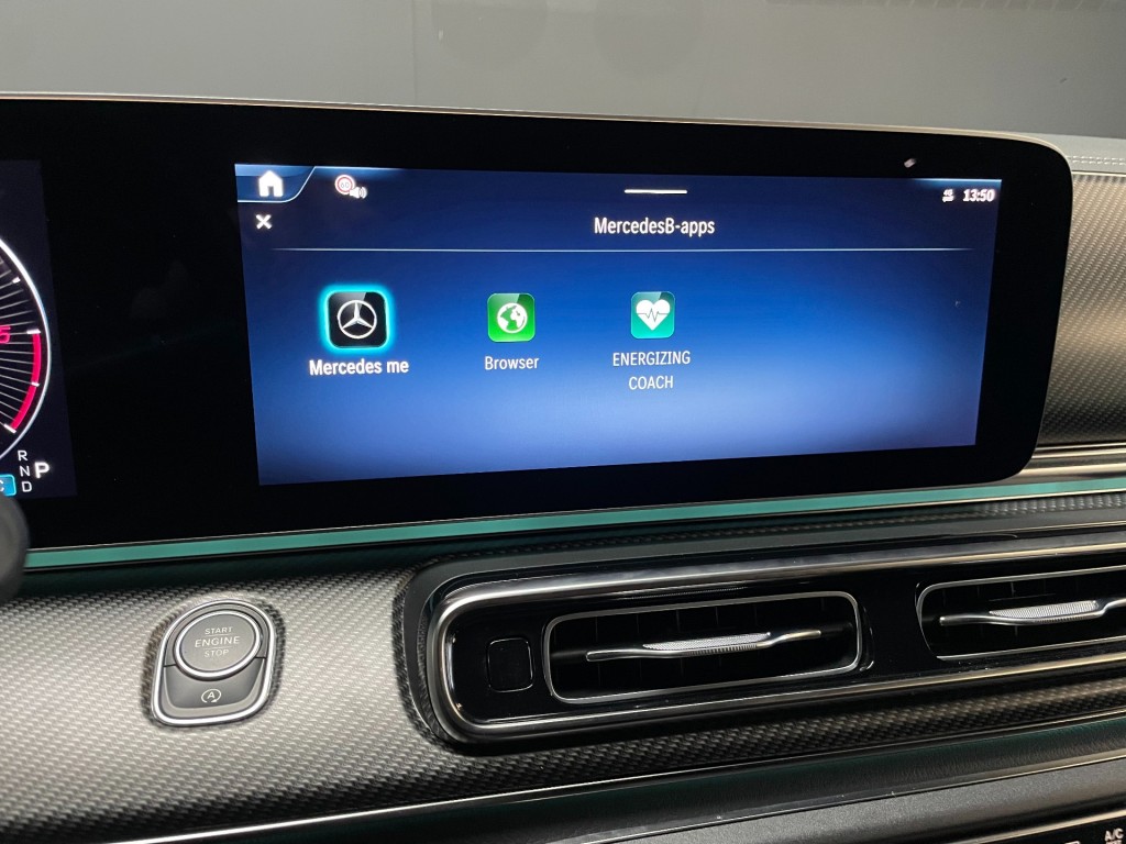 MERCEDES-BENZ-V-KLASSE-2XAMG /dubcab/ledgrill/19 inch/trekhaak/burmester/Avantgarde