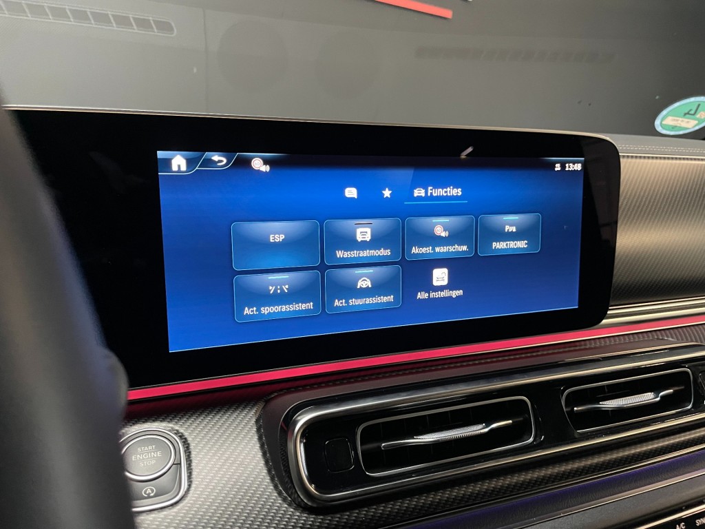MERCEDES-BENZ-V-KLASSE-2XAMG /dubcab/ledgrill/19 inch/trekhaak/burmester/Avantgarde