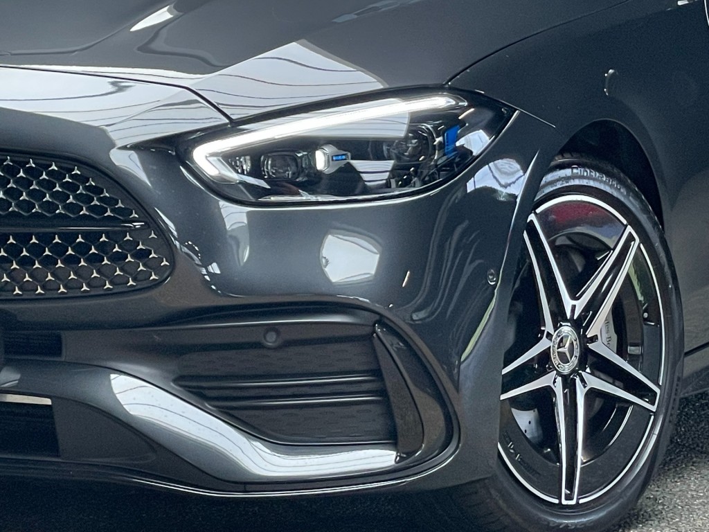 MERCEDES-BENZ-C-KLASSE-Estate C220 AMG/elec stoelen/360camera/premium pakket