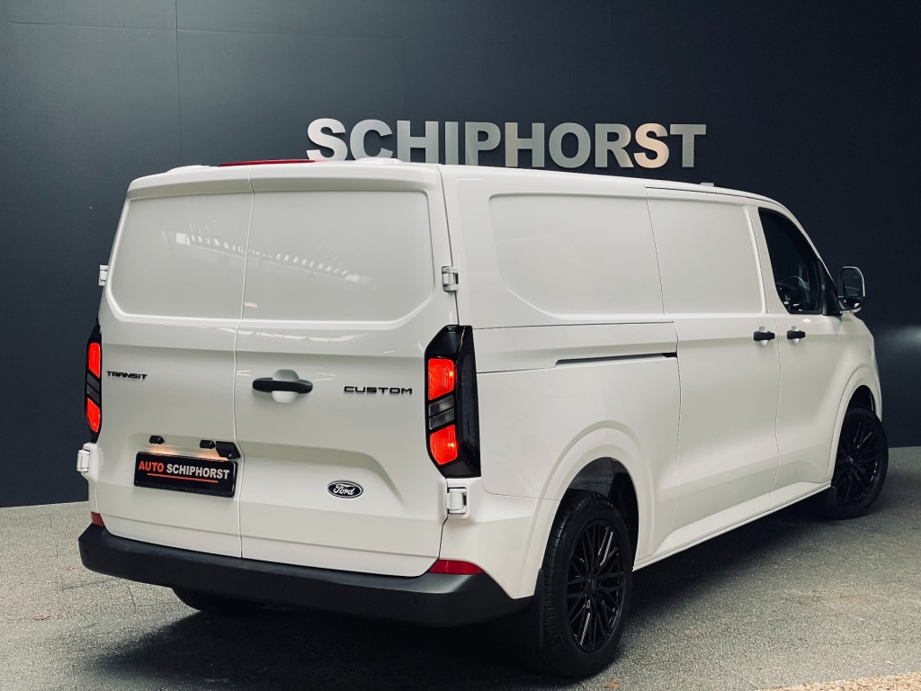 FORD-TRANSIT CUSTOM-2.0 tdci 136 pk L2 Trend/Led/18inch/white black bpm vrij