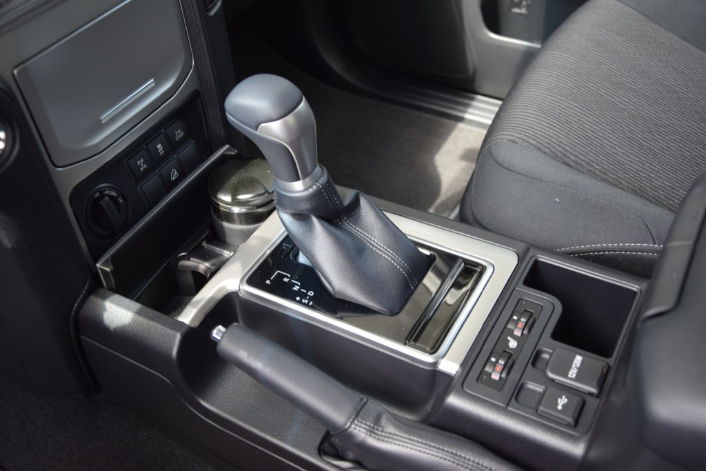 TOYOTA-LANDCRUISER 150-2.8 D-4D 5D CHALLENGER/COUNTRY AT VAN BPM VRIJ