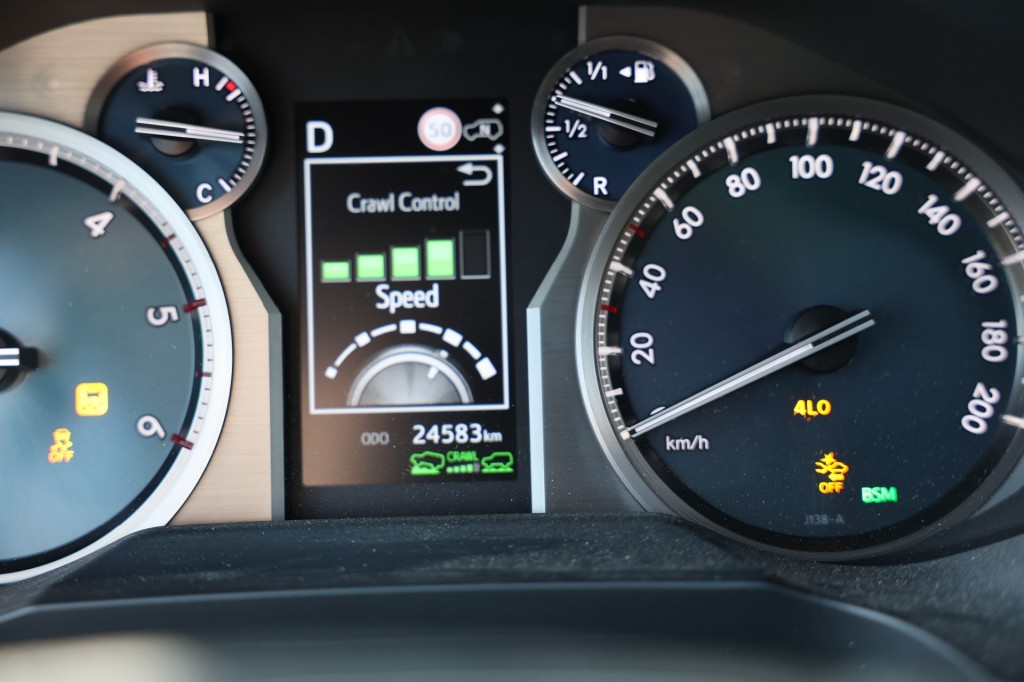 TOYOTA-LANDCRUISER 150-2.8 D-4D 5DRS PREMIUM A/T VAN