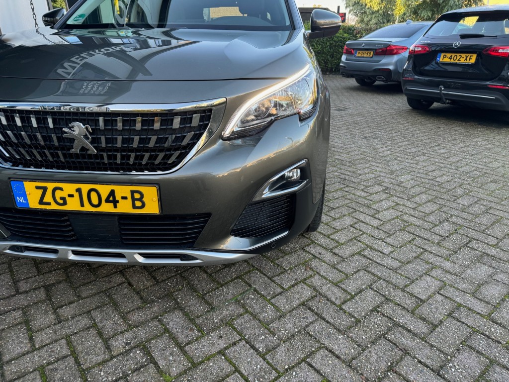 PEUGEOT-3008-1.2 PureTech 131PK Allure, Navi, Climatcntrl, Cruisecntrl, Leder