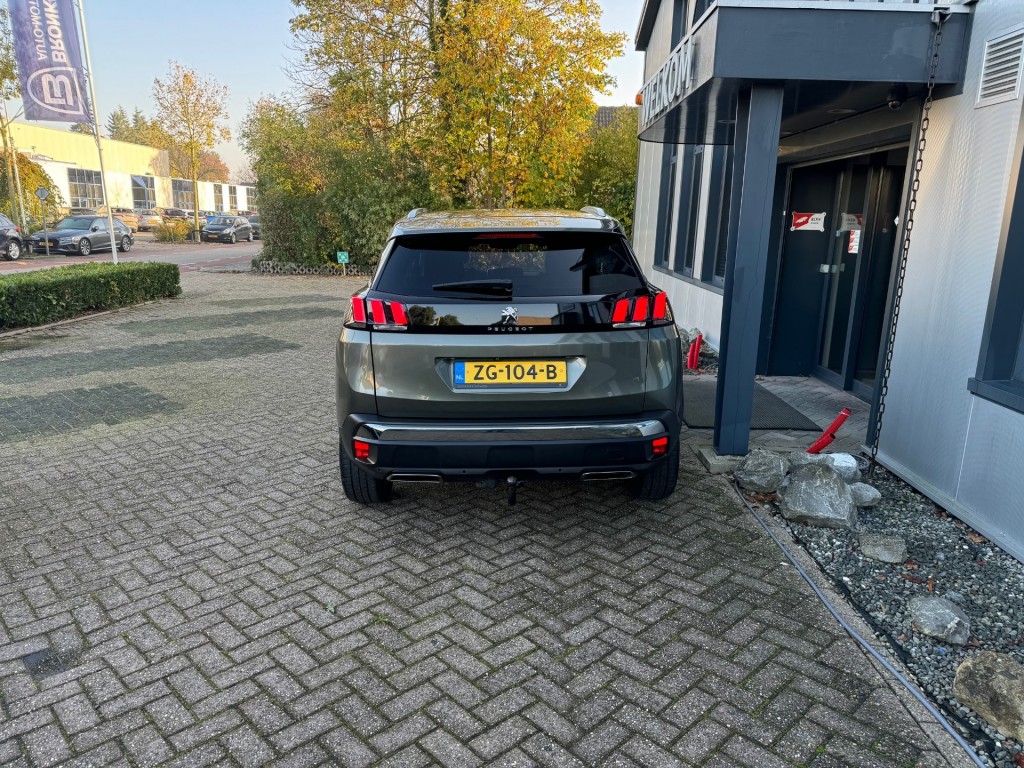 PEUGEOT-3008-1.2 PureTech 131PK Allure, Navi, Climatcntrl, Cruisecntrl, Leder
