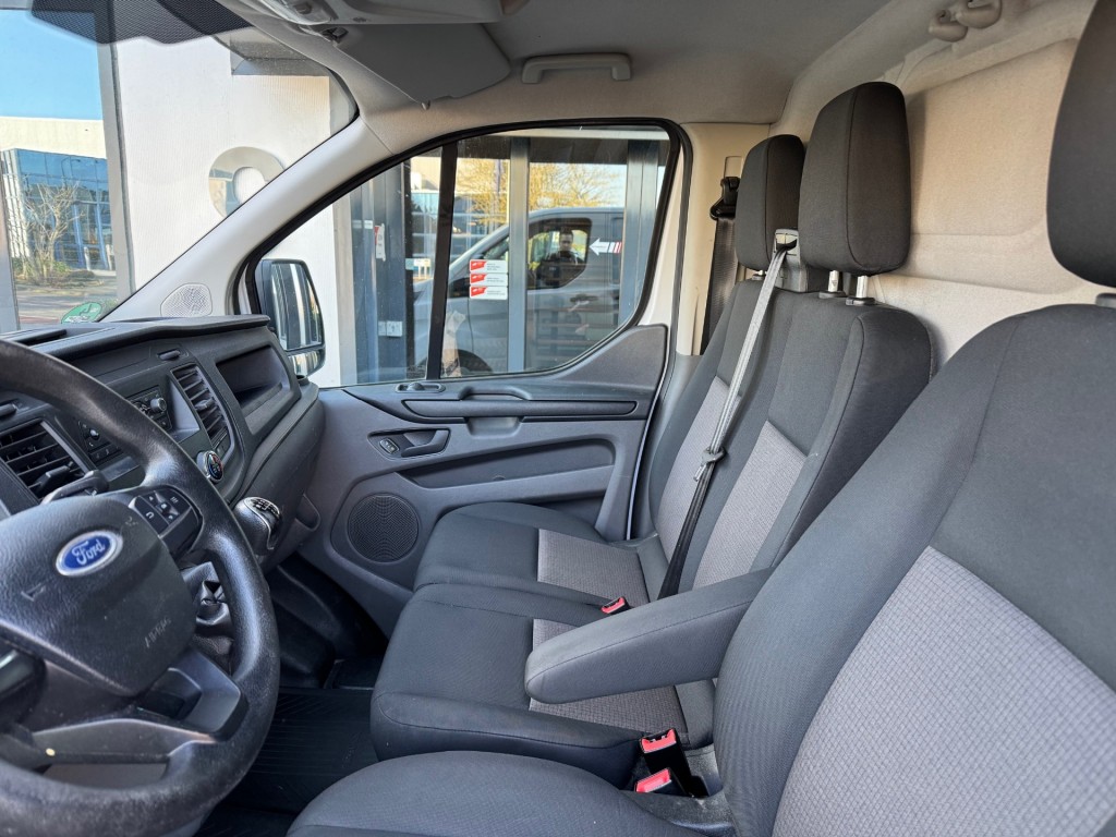 FORD-TRANSIT CUSTOM-2.0 TDCi 108PK Airco, PDC, Bluetooth, Schuifdeur,