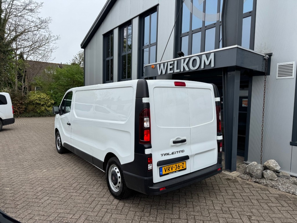 RENAULT-TRAFIC-2.0 MJ 120PK L2 Lang, Navi, Airco, PDC, Schuifdeur, Cruise