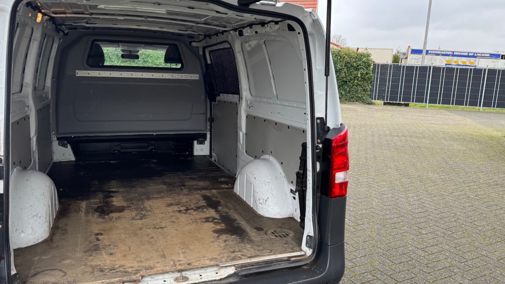 MERCEDES-BENZ-VITO-114 CDI 100KW 136PK XL 343 L3H1 AUTOMAAT EURO 6 AIRCO/ CRUISE CO