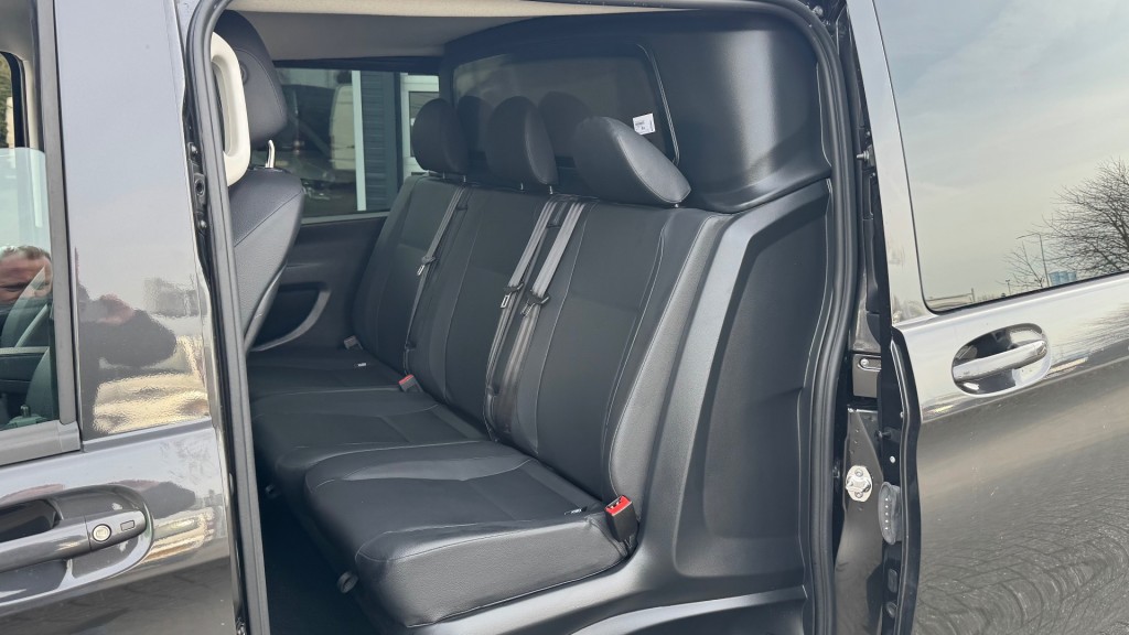 MERCEDES-BENZ-VITO-119 CDI 140KW 190PK XL 343 L3H1 DC DUBBELE CABINE DUBBELE SCHUIF