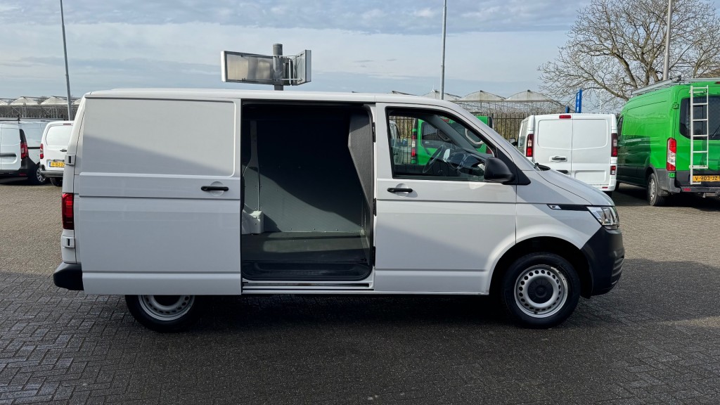 VOLKSWAGEN-TRANSPORTER-2.0 TDI 66KW 90PK EURO 6 AIRCO/ CRUISE CONTROL/ PARKEERSENSOREN/