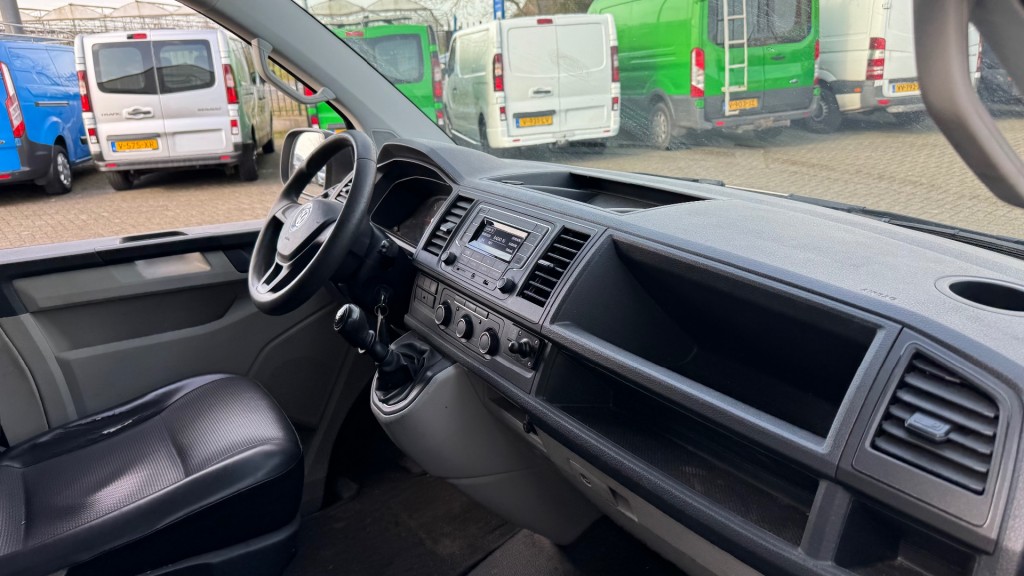 VOLKSWAGEN-TRANSPORTER-2.0 TDI 75KW 102PK EURO 6 AIRCO/ CRUISE CONTROL/ TREKHAAK/ 100%