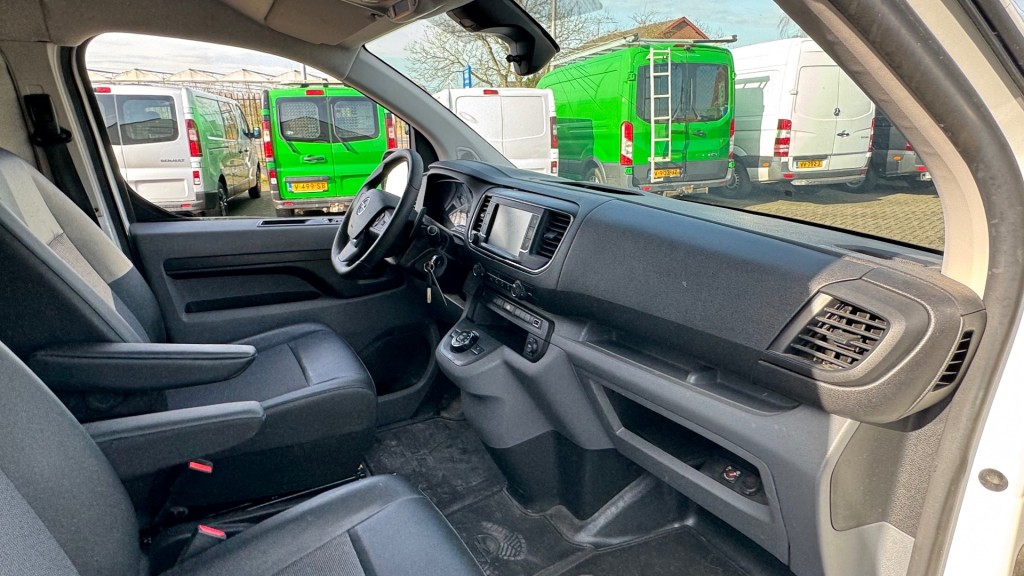 OPEL-VIVARO-2.0 CDTI 90KW 122PK L3H1 AUTOMAAT EURO 6 AIRCO/ CRUISE CONTROL/