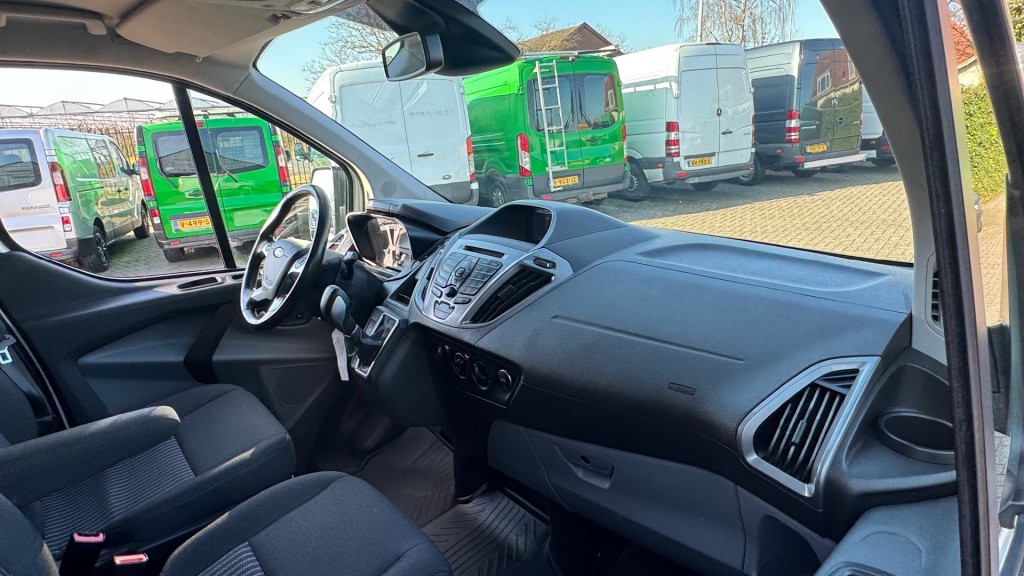 FORD-TRANSIT CUSTOM-2.0 TDCI 96KW 131PK L2H1 AUTOMAAT EURO 6 AIRCO/ CRUISE CONTROL/