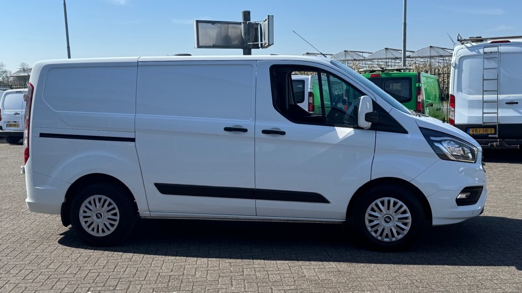 FORD-TRANSIT CUSTOM-2.0 TDCI 96KW 131PK AUTOMAAT EURO 6 AIRCO/ CRUISE CONTROL/ DUBBE