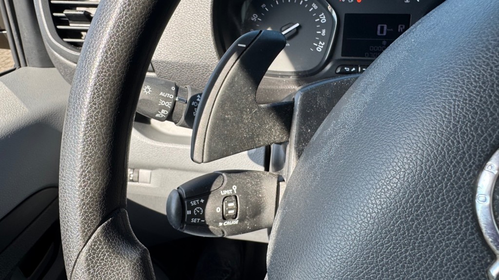 OPEL-VIVARO-2.0 CDTI 90KW 122PK L3H1 AUTOMAAT EURO 6 NAVIGATIE/ CAMERA/ AIRC
