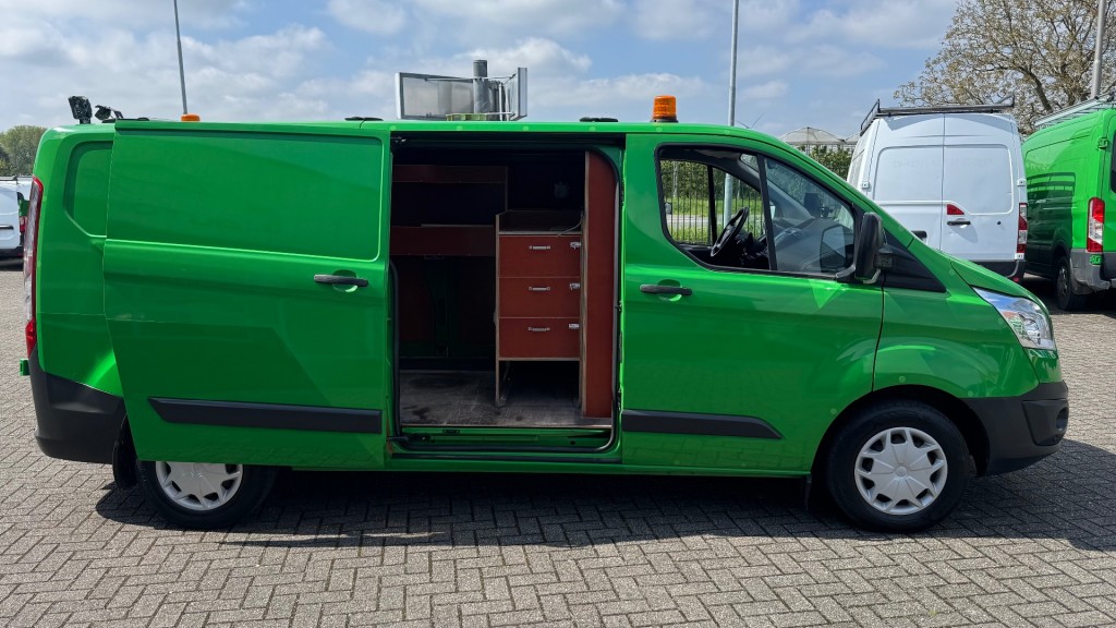 FORD-TRANSIT CUSTOM-2.0 TDCI 77KW 105PK L2H1 EURO 6 AIRCO/ CRUISE CONTROL/ CAMERA/ 1