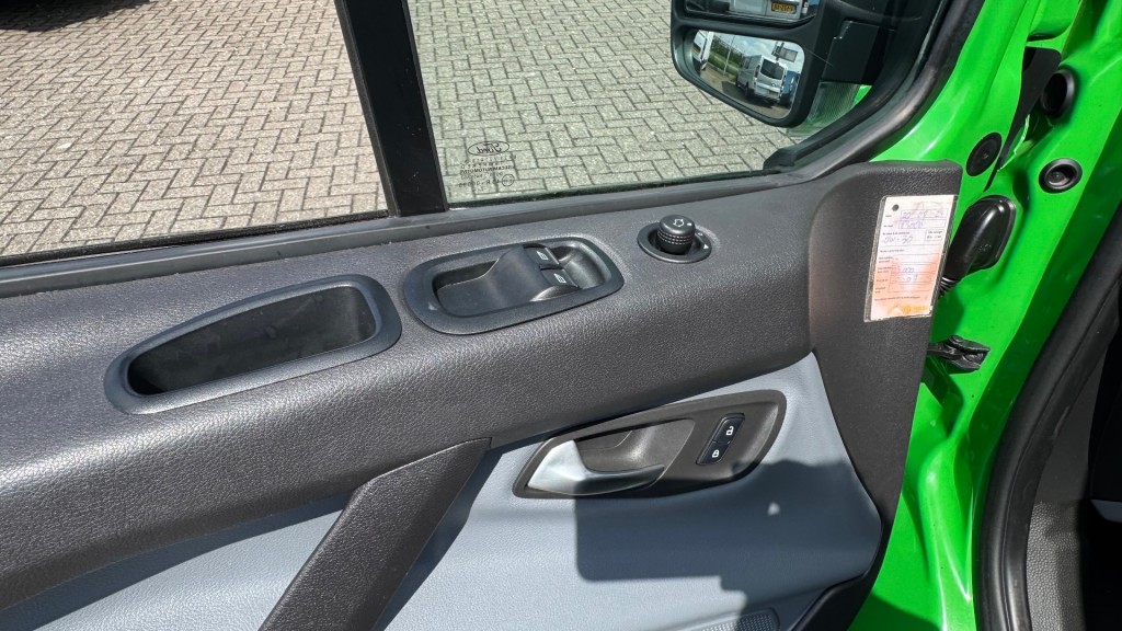 FORD-TRANSIT CUSTOM-2.0 TDCI 77KW 105PK L2H1 EURO 6 AIRCO/ CRUISE CONTROL/ CAMERA/ 1