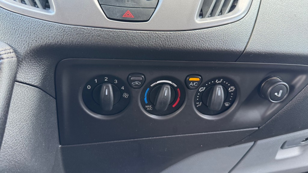 FORD-TRANSIT CUSTOM-2.0 TDCI 77KW 105PK L2H1 EURO 6 AIRCO/ CRUISE CONTROL/ CAMERA/ 1