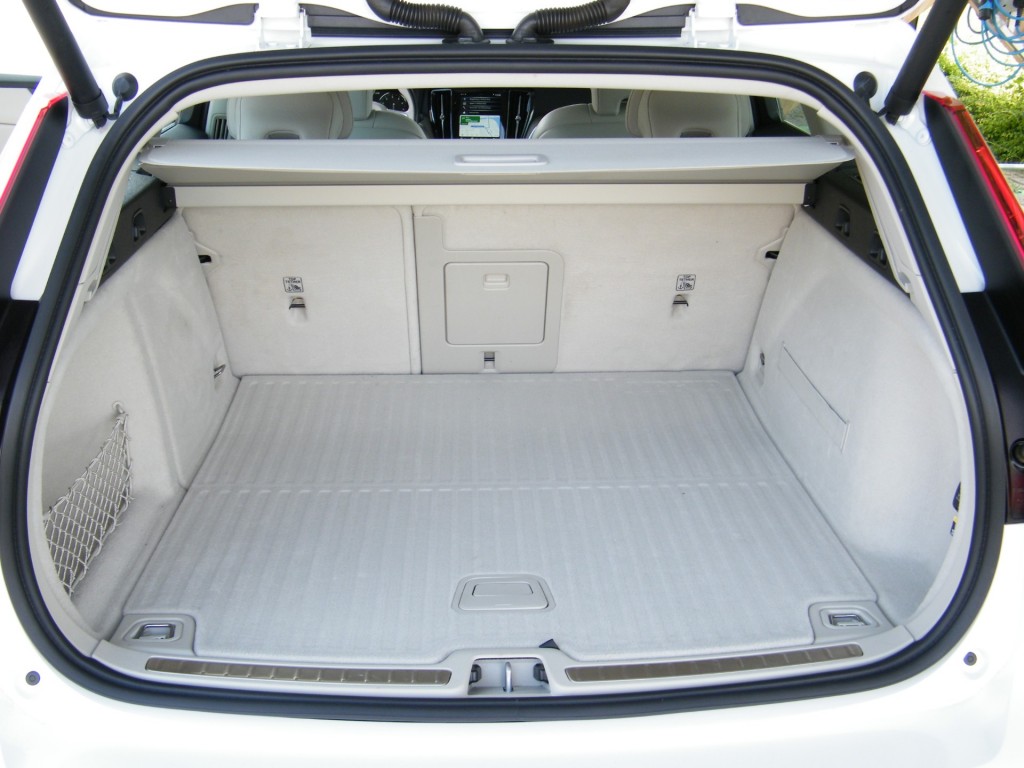 VOLVO-V60-2.0i T5 Inscription Aut8 I NL-Auto I 100% dealer I Pano I Harman