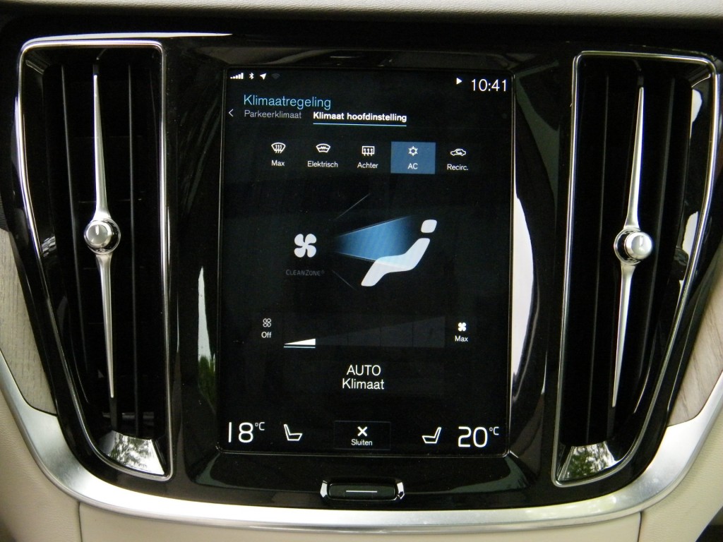 VOLVO-V60-2.0i T5 Inscription Aut8 I NL-Auto I 100% dealer I Pano I Harman