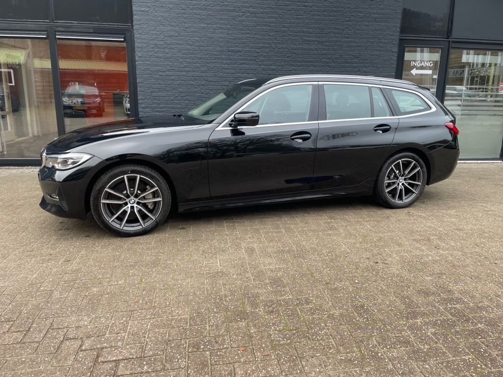 BMW-3-SERIE-330 E ADVANTAGE **Plug-in hybride**