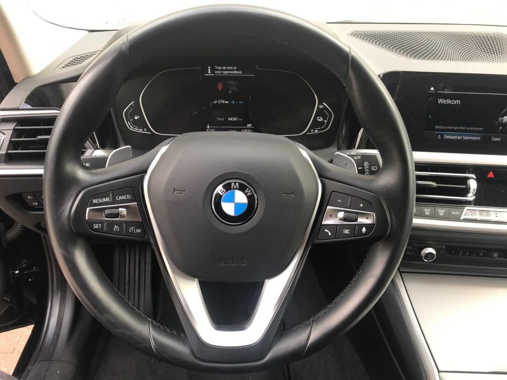 BMW-3-SERIE-330 E ADVANTAGE **Plug-in hybride**