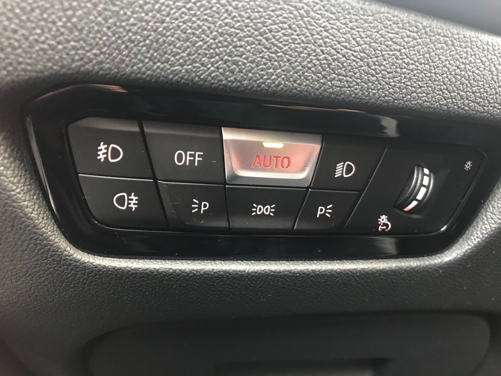 BMW-3-SERIE-330 E ADVANTAGE **Plug-in hybride**