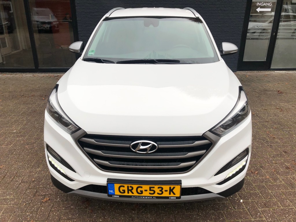 HYUNDAI-TUCSON-1.6 T-GDI COMFORT **Automaat/Dealer onderhouden**