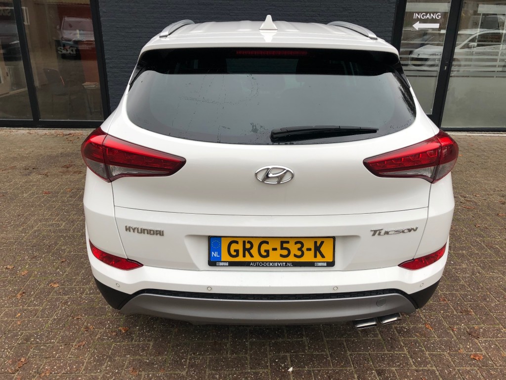 HYUNDAI-TUCSON-1.6 T-GDI COMFORT **Automaat/Dealer onderhouden**