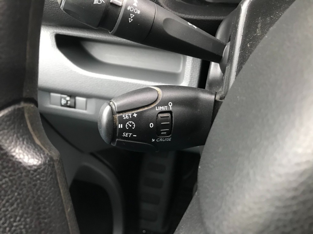 CITROEN-JUMPY-2.0 BlueHDI Lang **Navi/camera/PDC**