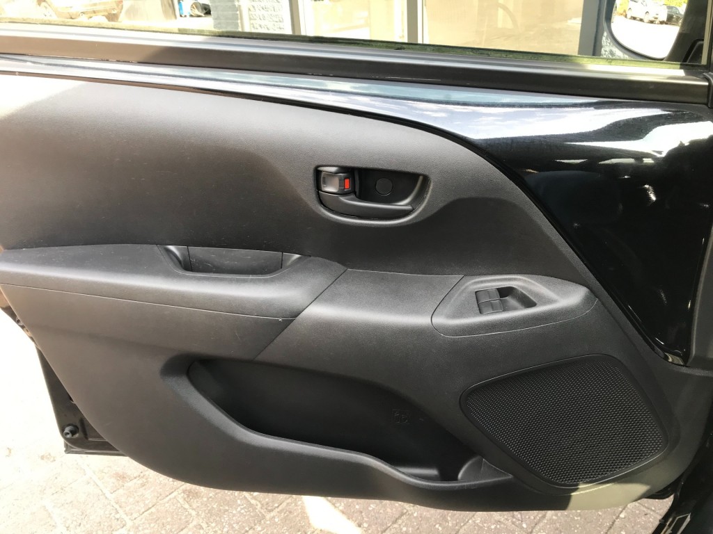 CITROEN-C1-1.0 FEEL **airco/cruise control**
