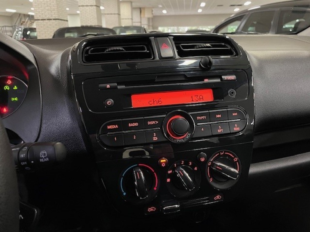MITSUBISHI-SPACE STAR-1.0 COOL+ / NIEUW MODEL /AIRCO / USB / AUX / DAB RADIO / ISOFIX