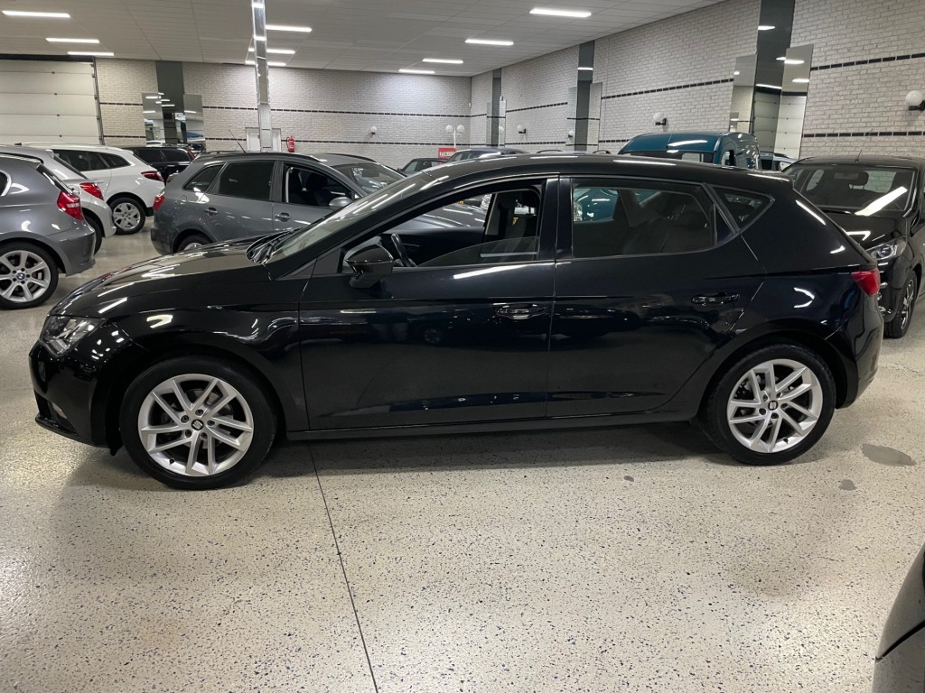 SEAT-LEON-1.2 TSI CLIMATCONTROL / CRUISE / ISOFIX / LM VELGEN
